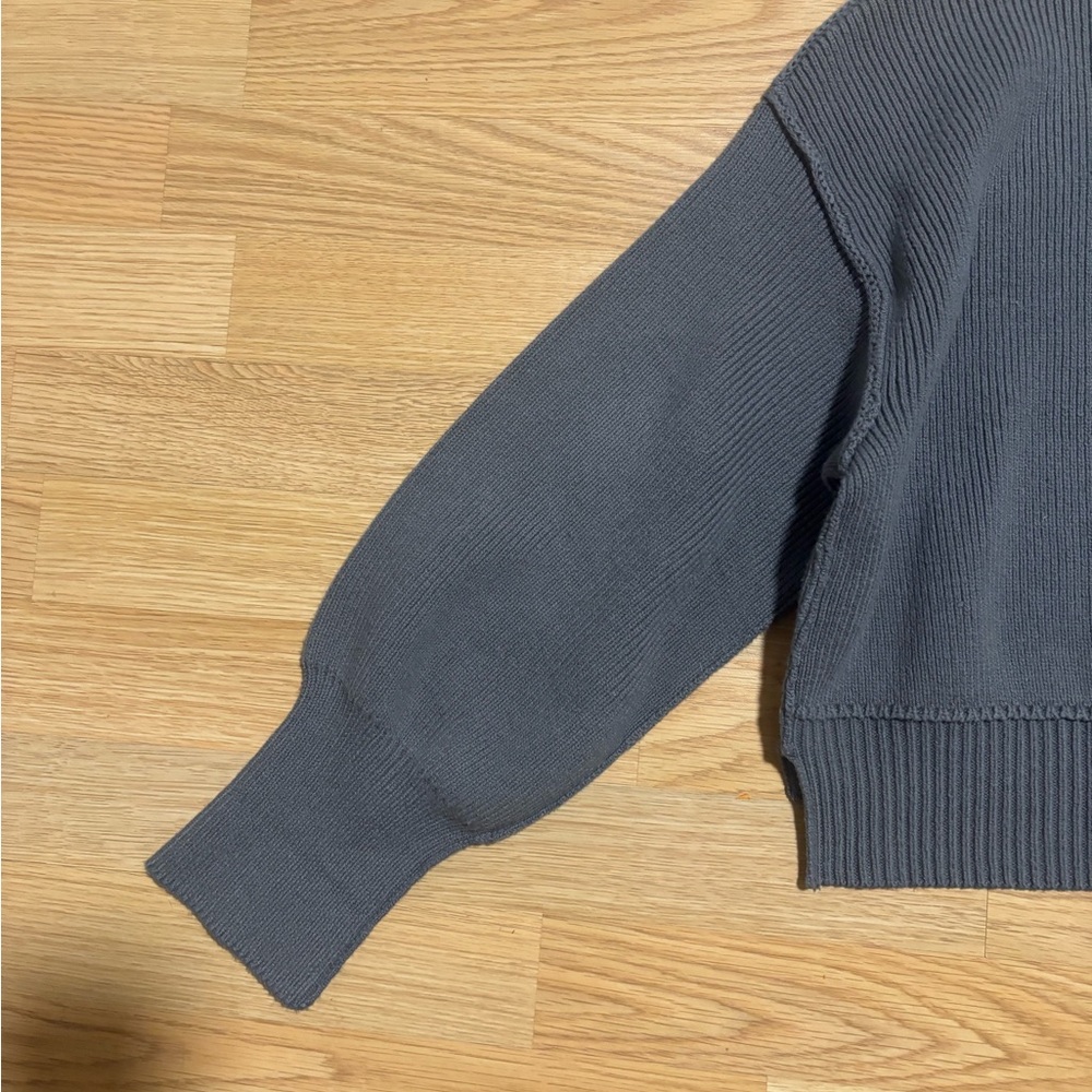 “Free People” Easy Street Crop Pullover Size Medium - Picture 8 of 9